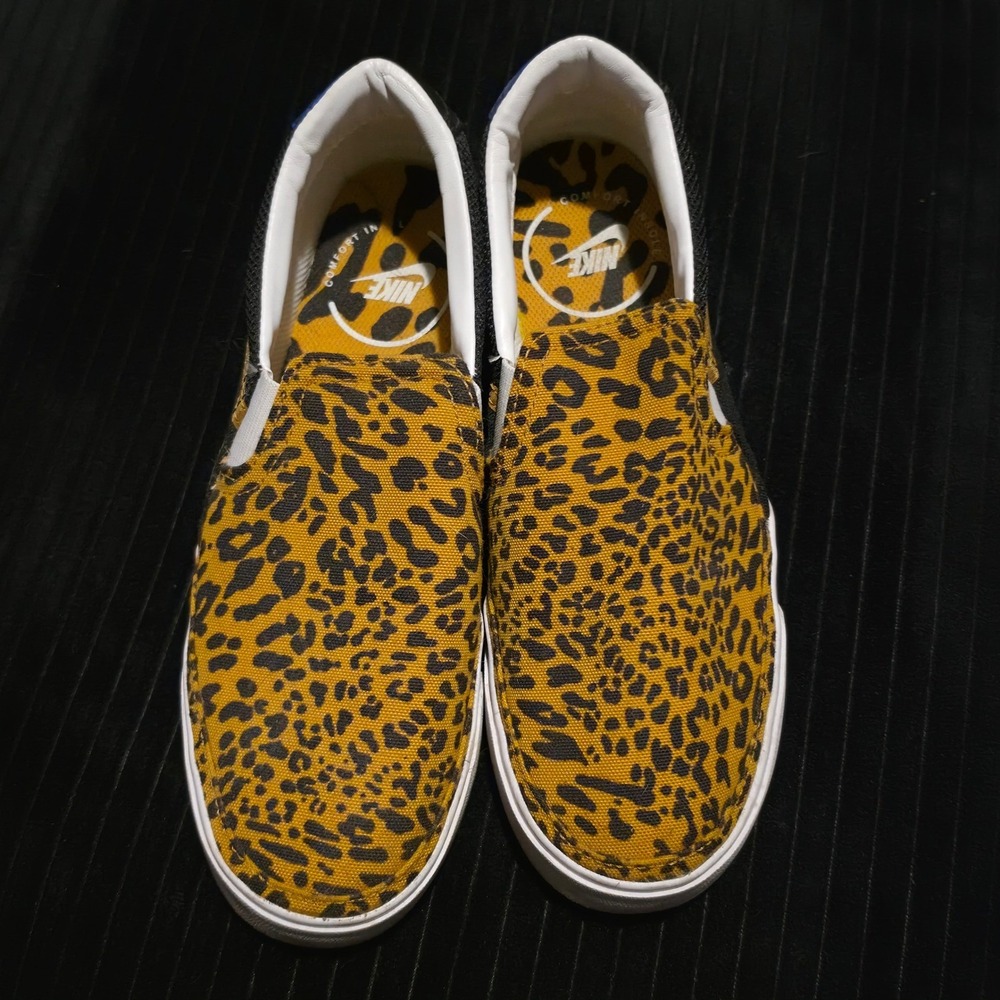 Nike Court Legacy Slip On Leopard Print Black Sneakers DJ5938-001 Womens 8.5